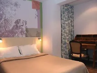 **  Arnaud Bernard Hotel Toulouse France